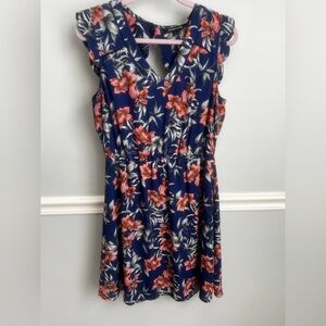 41 Hawthorn Floral Sleeveless Dress Women’s Large